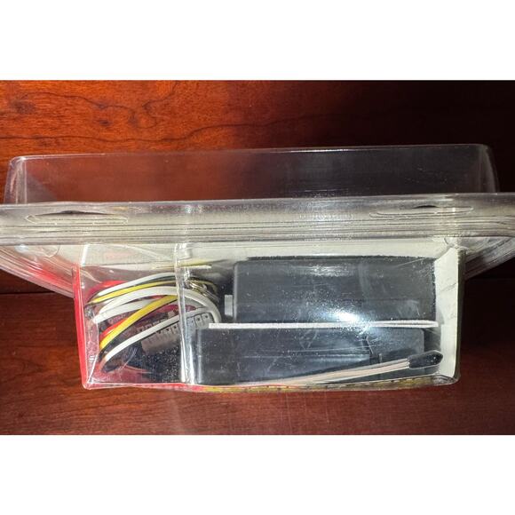 Bulldog Security Extended 800 Ft Range Remote Starter RS102E New Sealed Package - Picture 6 of 8